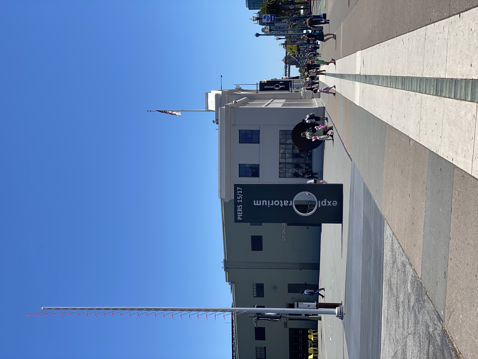 explOratorium